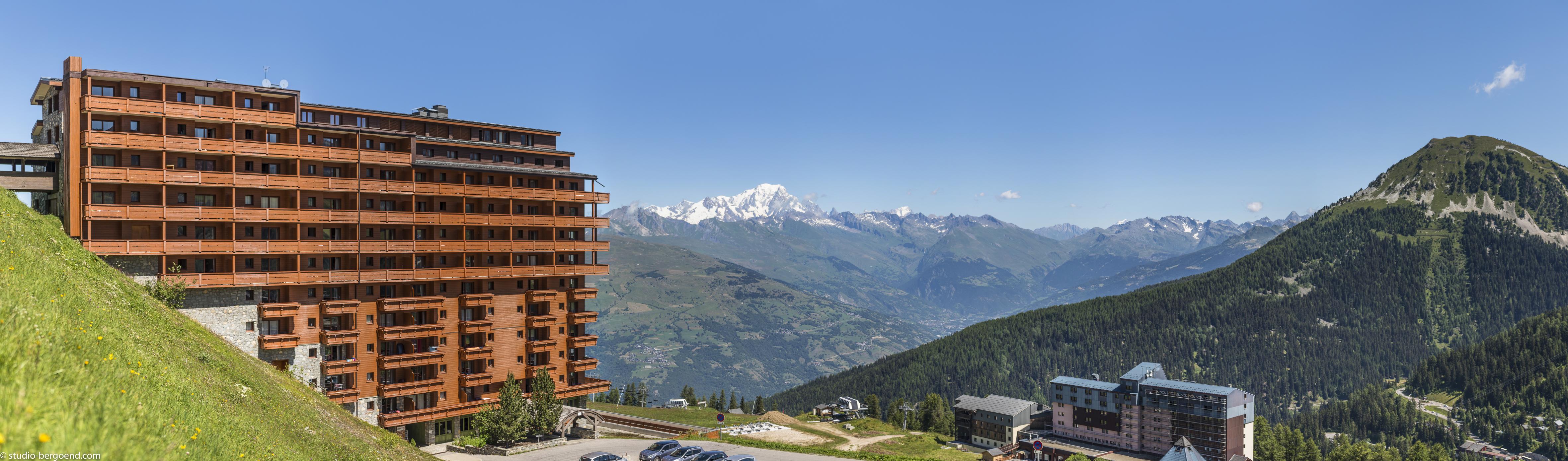 Residence Pierre & Vacances Premium Les Hauts Bois La Plagne Exterior photo